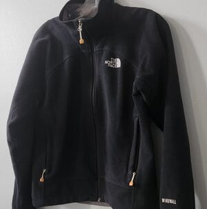 The North Face Women's Fleece Black WindWall Jacket